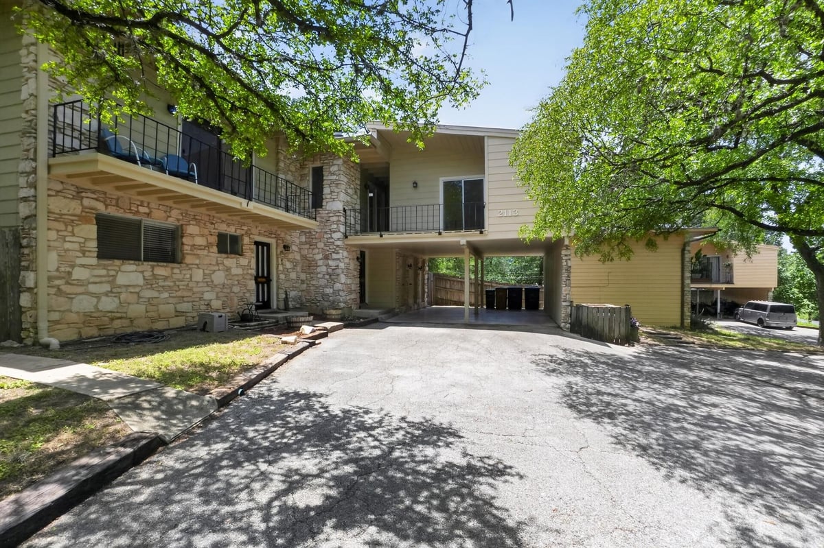 View 2113 Rabb RD in Avon Heights Sec 05 2113 Rabb RD - front exterior - Luxury home in Avon Heights Sec 05, Austin, TX