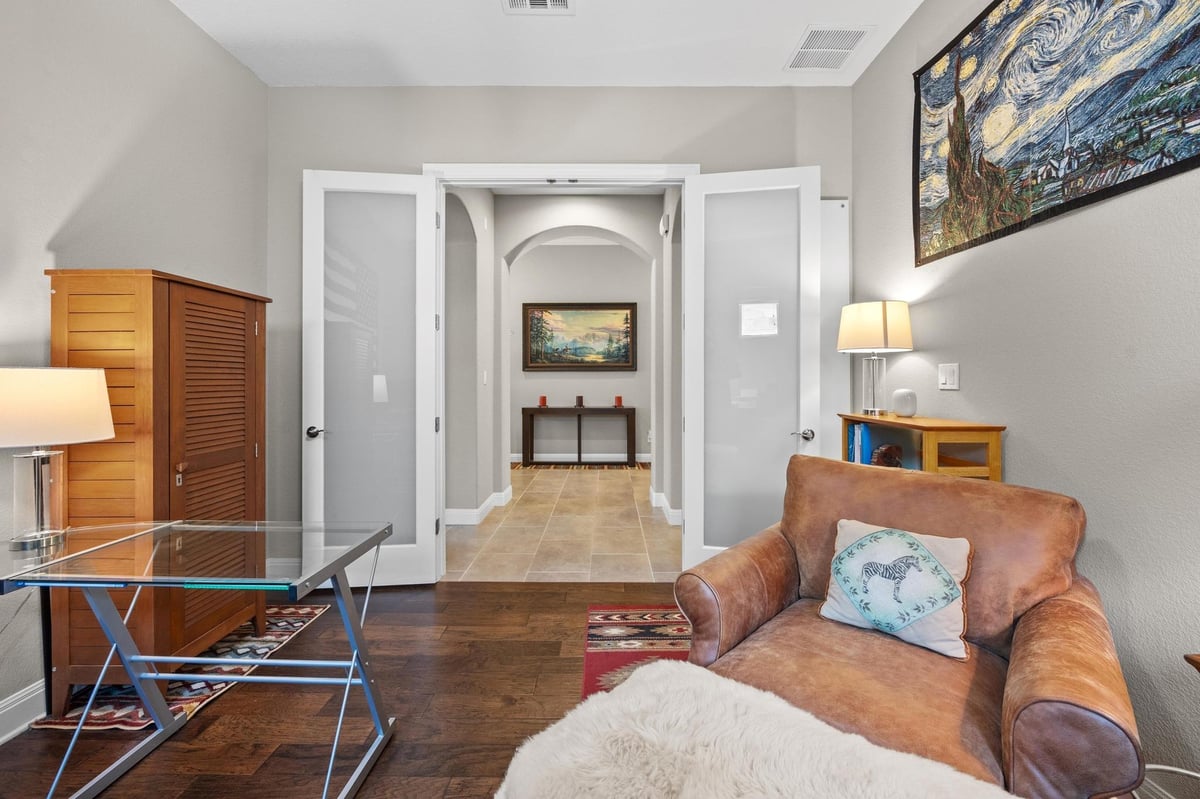Living area at 2114 Manada Trl - 3 bed 2 bath home