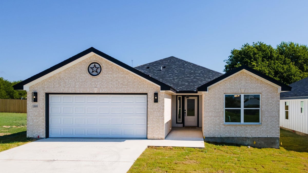 View 2115 Blackhawk Loop in Connell Sub 2115 Blackhawk Loop - front exterior - Luxury home in Connell Sub, Belton, TX