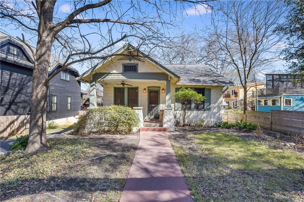 View 2115 Brooklyn St in Pleasant View Add 2115 Brooklyn St - front exterior - Luxury home in Pleasant View Add, Austin, TX