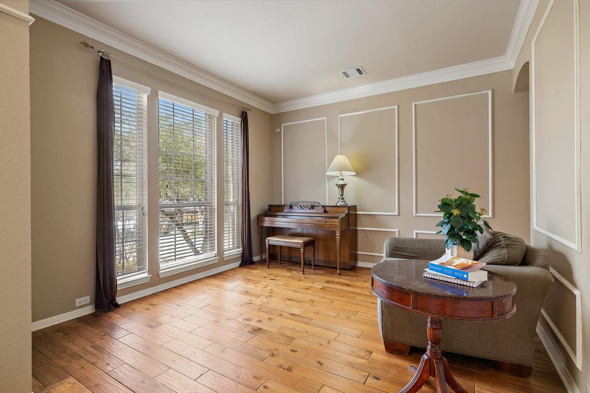Primary bedroom at 2116 Maidstone Cv - 5 bed 3 bath home