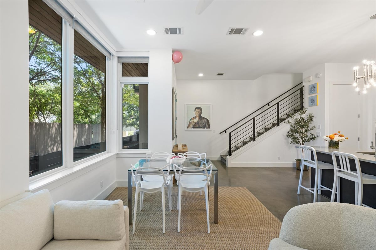 2118 Brackenridge St Unit #5 - front exterior - Luxury home in South River Cityhomes Condominiums, Austin, TX