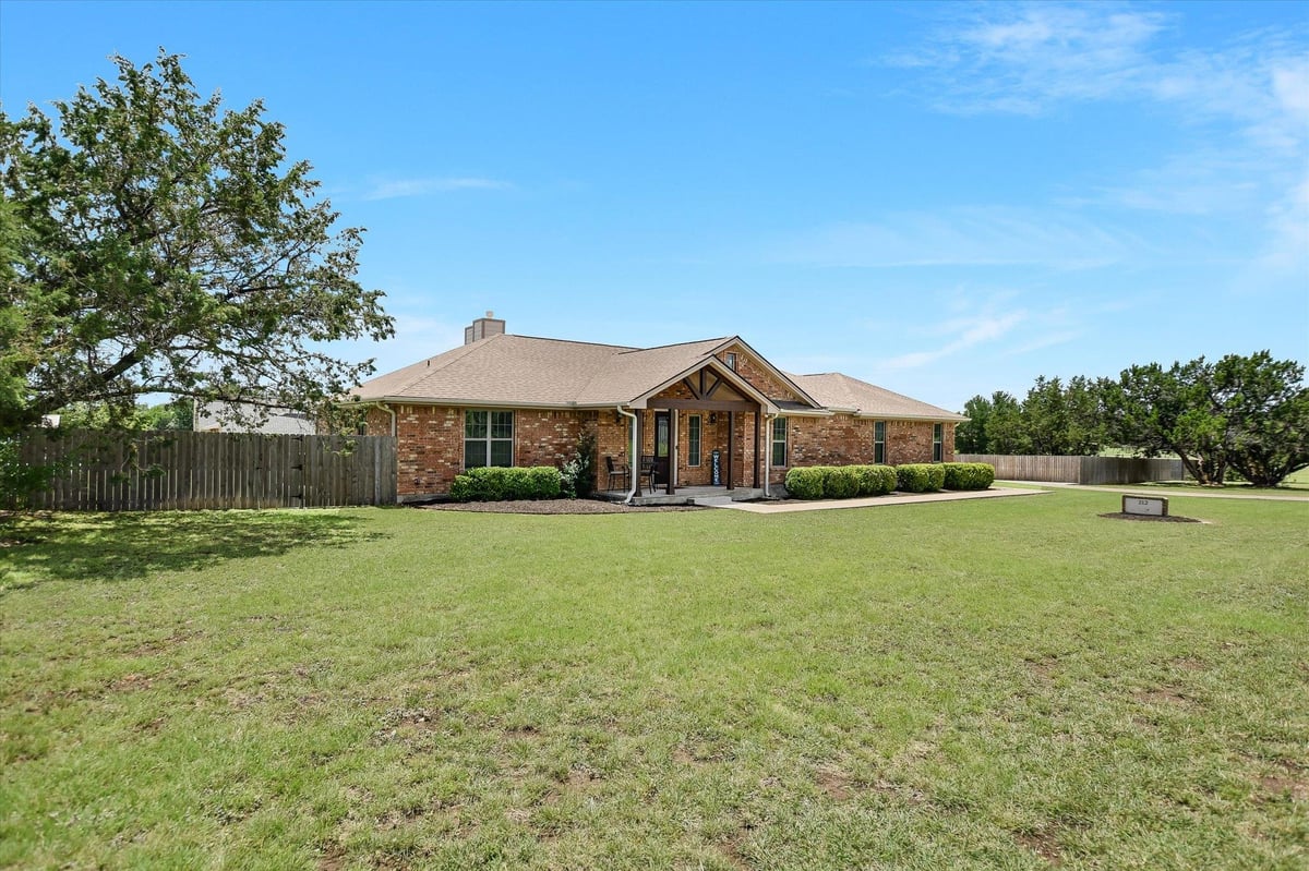 View 212 Christine LN in Ancient Oaks Sec 1 212 Christine LN - front exterior - Luxury home in Ancient Oaks Sec 1, Liberty Hill, TX