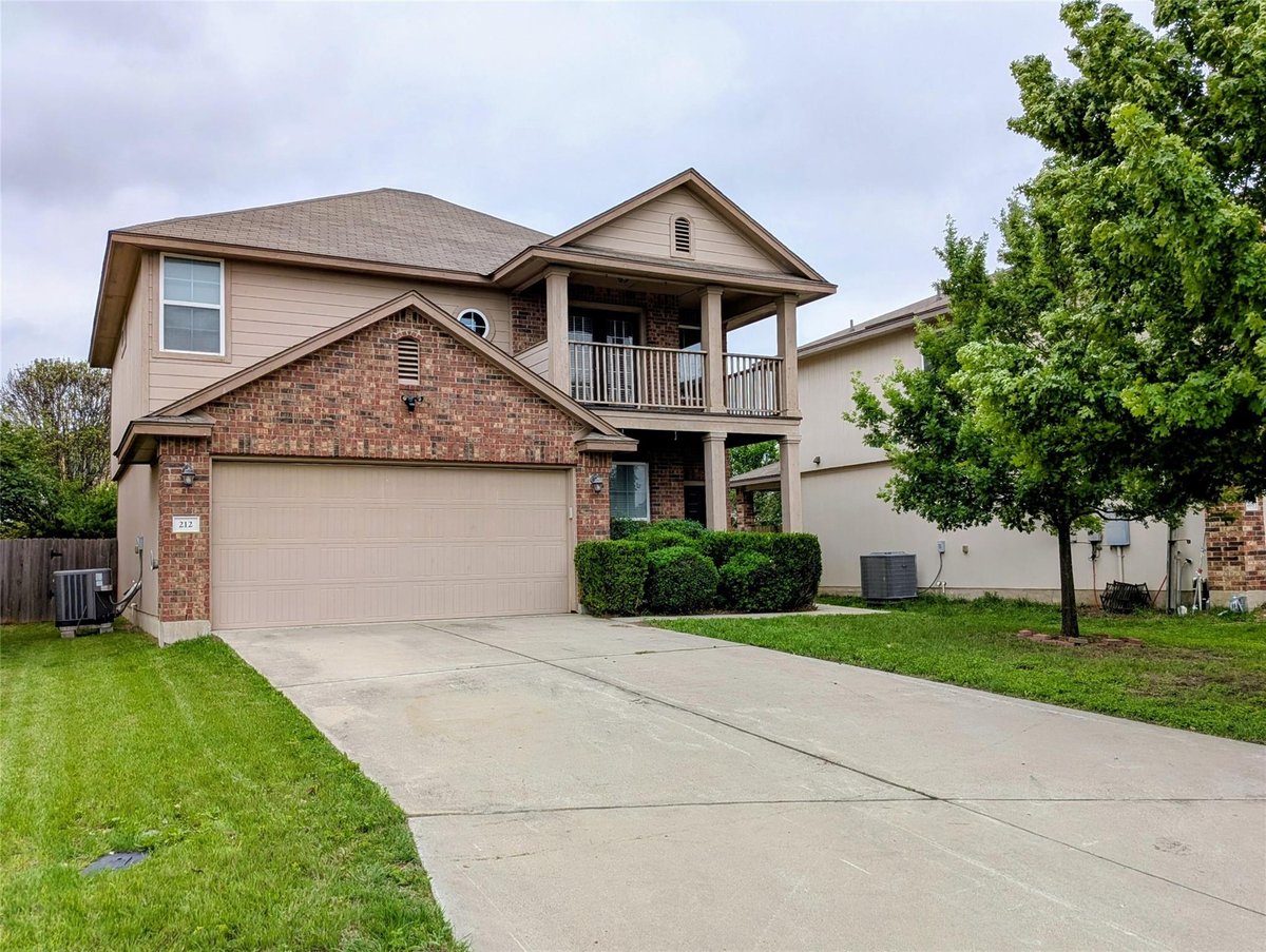 View 212 Foster LN in Sonterra West Sec 03 Ph 01 212 Foster LN - front exterior - Luxury home in Sonterra West Sec 03 Ph 01, Jarrell, TX
