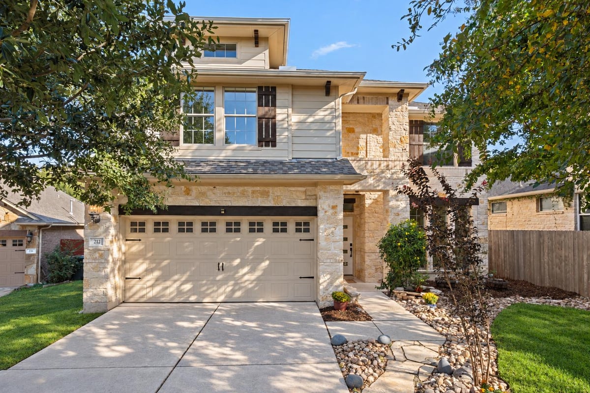 View 212 Great Circle CV in Austin 212 Great Circle CV, photo 1 of 40, Austin, Austin, TX