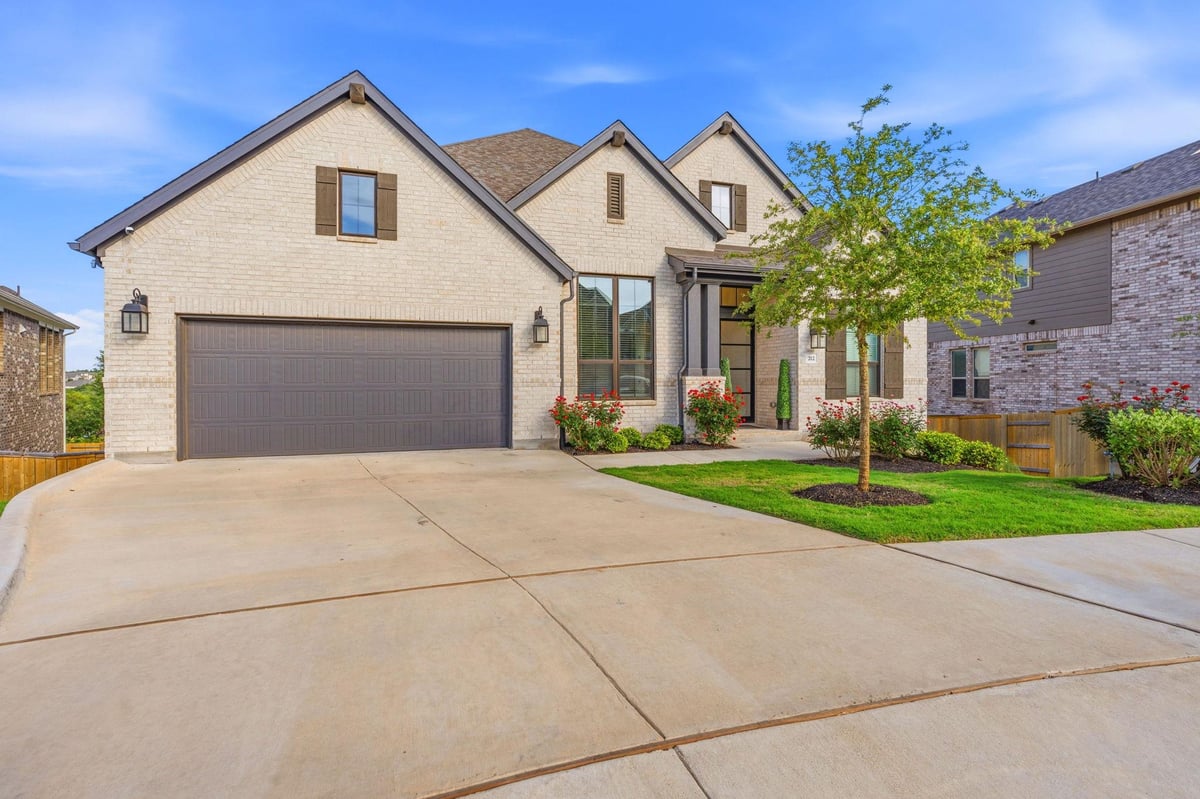 212 Texas Bluebonnet TRL - front exterior - Luxury home in Parkside on the river, Georgetown, TX
