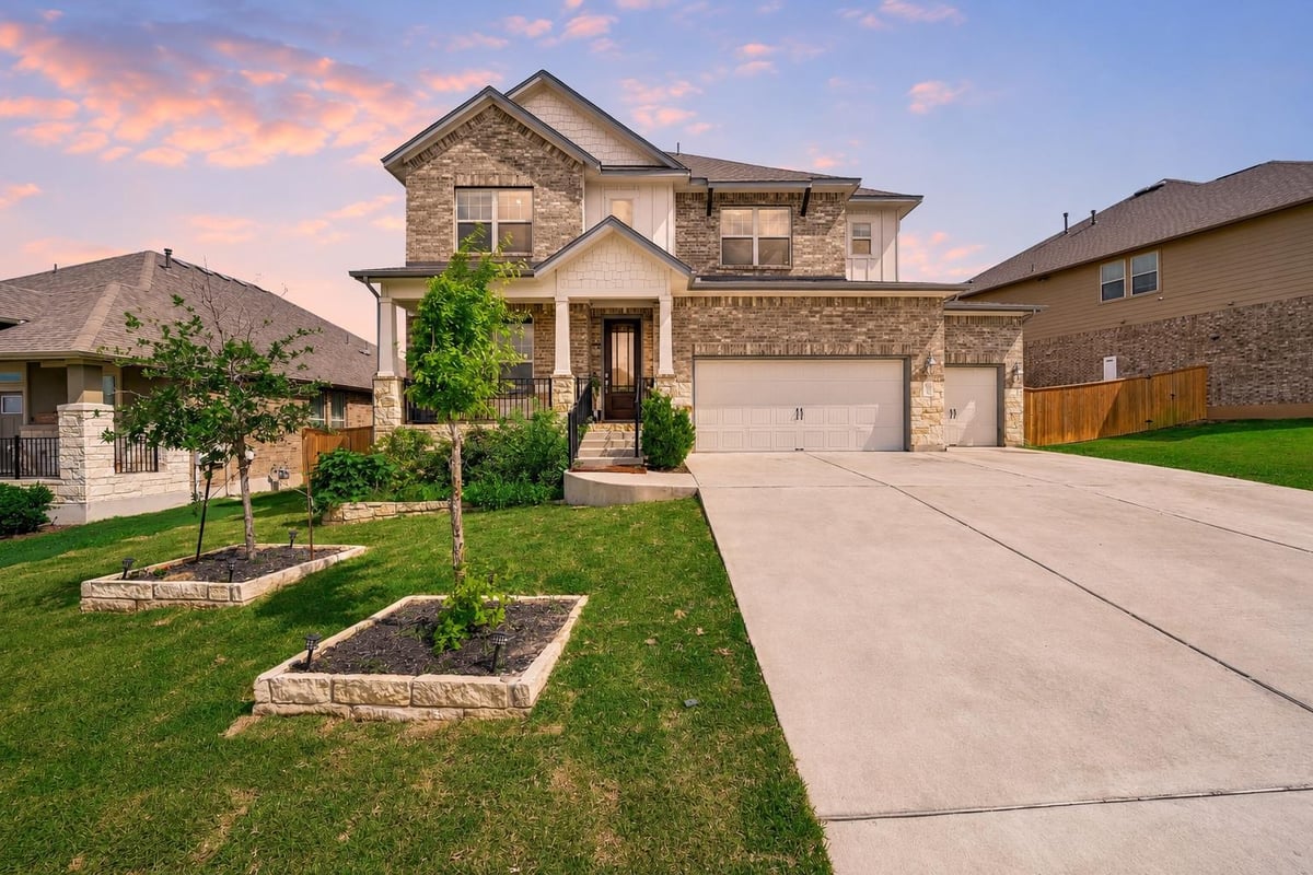 213 Buffalo Ridge - front exterior - Luxury home in Bear Creek Crossing, Manchaca, TX