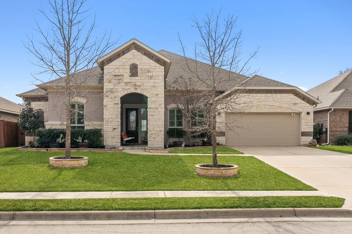 View 213 Garden Gate Ln in Santa Rita Ranch North 213 Garden Gate Ln - property photo 1 - Luxury home in Santa Rita Ranch North, Liberty Hill, TX