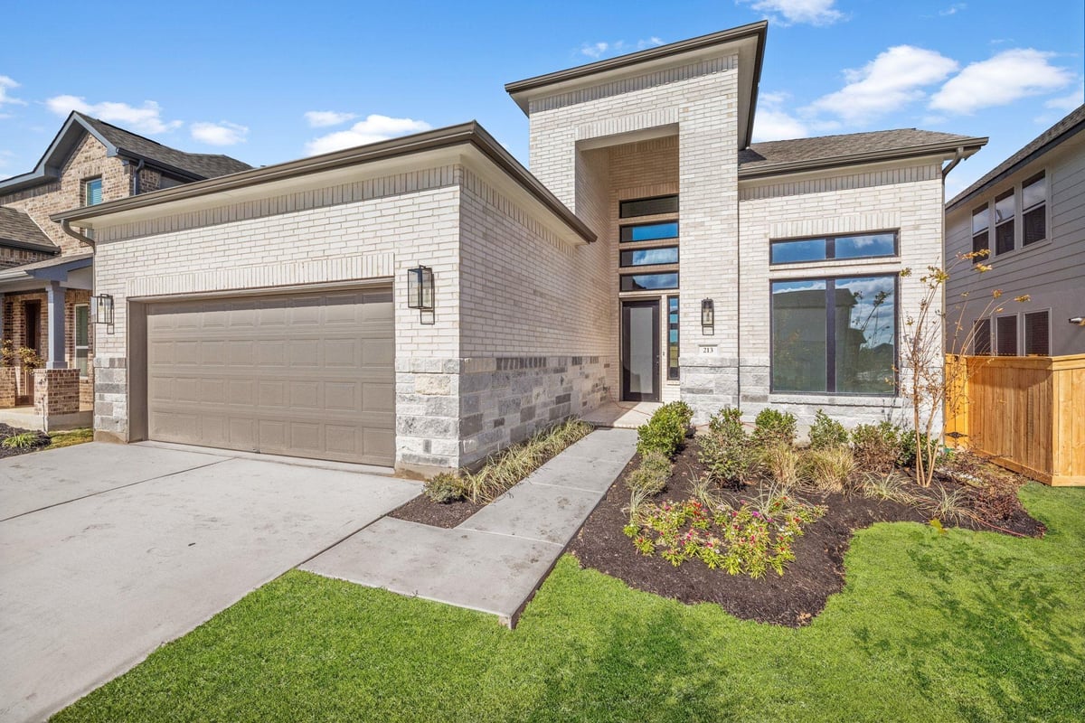 213 Horsemint LN - property photo 1 - Luxury home in Nolina, Georgetown, TX