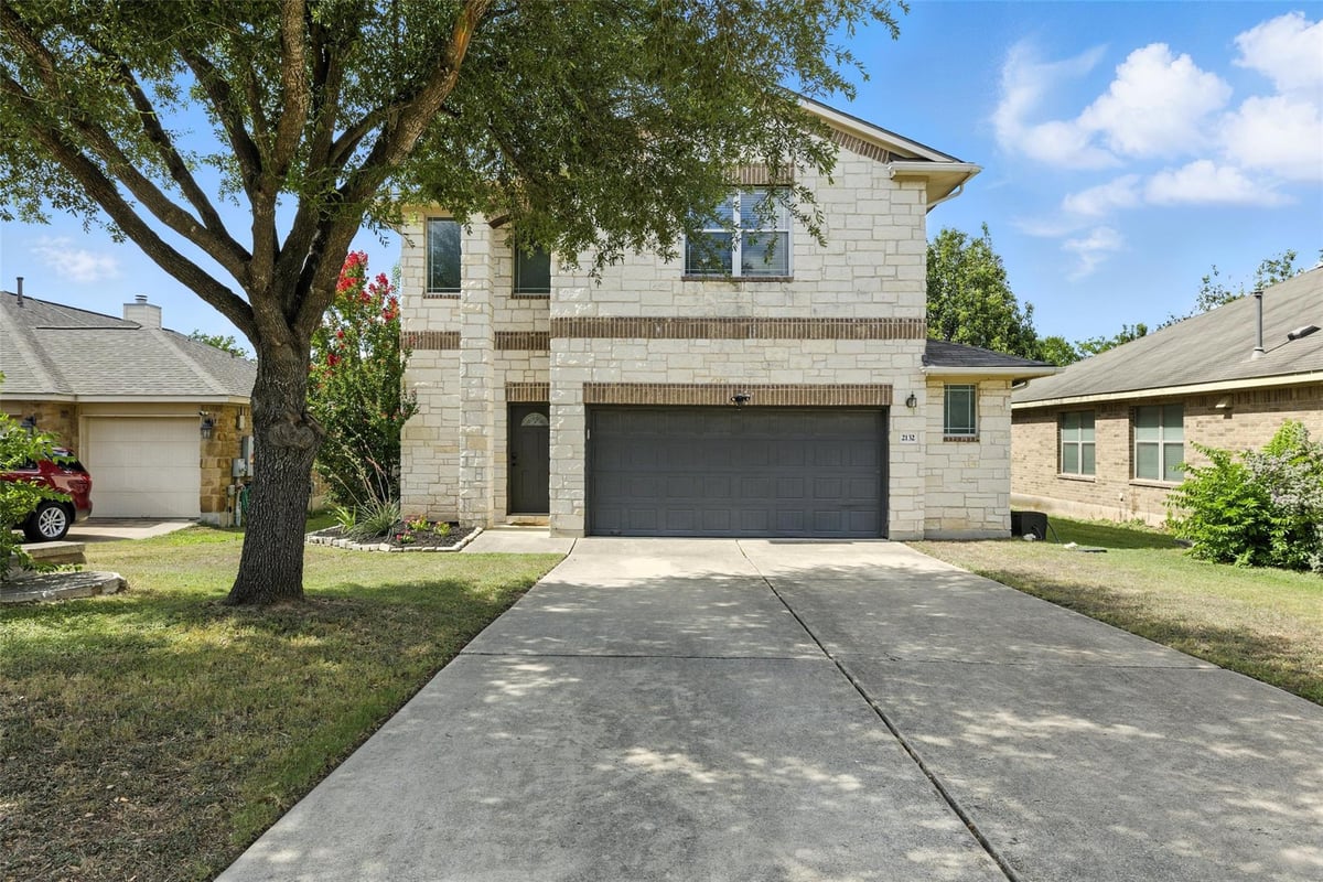 View 2132 Ocallahan Dr in Rancho Alto Sec 05 2132 Ocallahan Dr - front exterior - Luxury home in Rancho Alto Sec 05, Austin, TX
