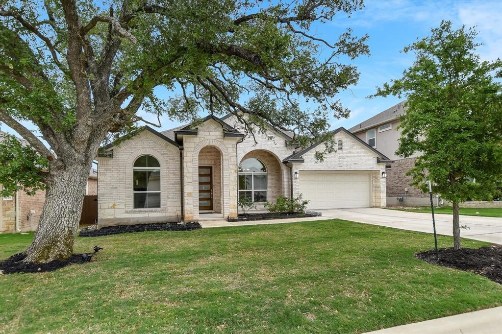 View 2133 Rushing Ranch Path in LIVELY RANCH 2133 Rushing Ranch Path - property photo 1 - Luxury home in LIVELY RANCH, Georgetown, TX
