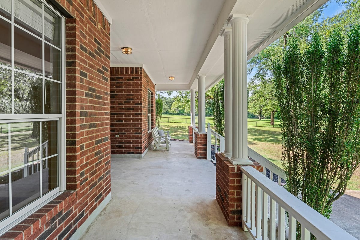 Primary bedroom at 2140 County Road 305 - 4 bed 3 bath home