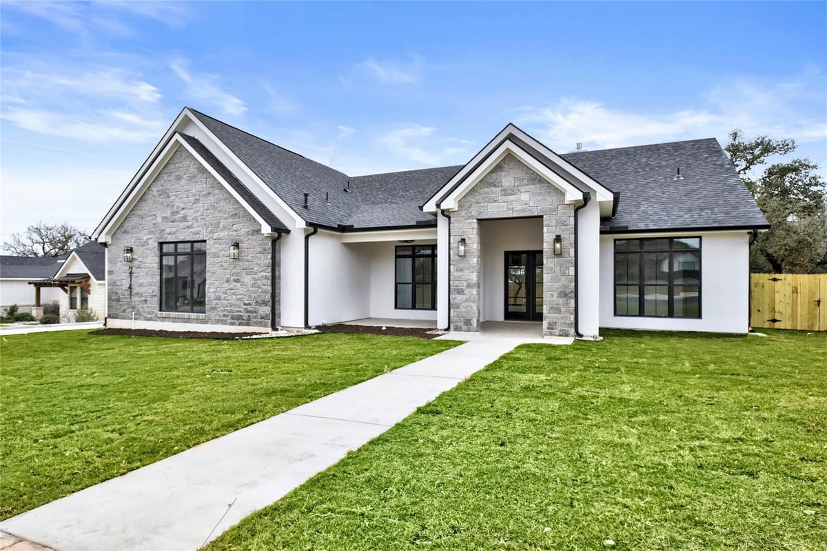 Kitchen at 2141 Stone Meadow - 4 bed 3 bath home