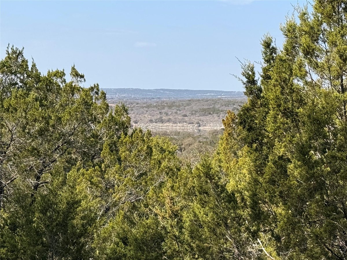 View 21418 Patton Ave in HIGHLAND LAKE ESTATES SEC 21 21418 Patton Ave - property photo 1 - Luxury lot in HIGHLAND LAKE ESTATES SEC 21, Lago Vista, TX