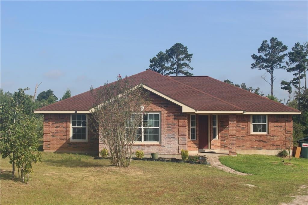 View 215 Cardinal LOOP 215 Cardinal LOOP - front exterior - Luxury home in Paige, TX