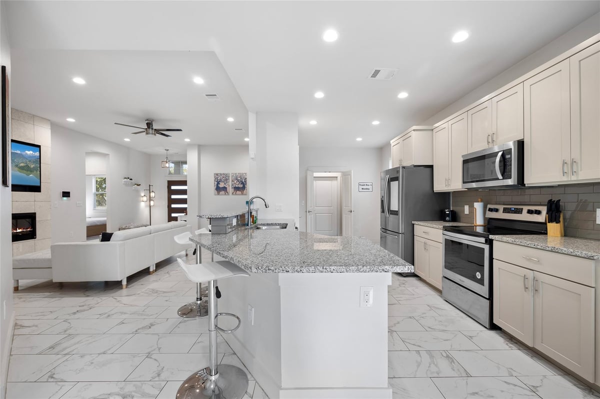 Living area at 21513 Santa Carlo Ave - 3 bed 2 bath home