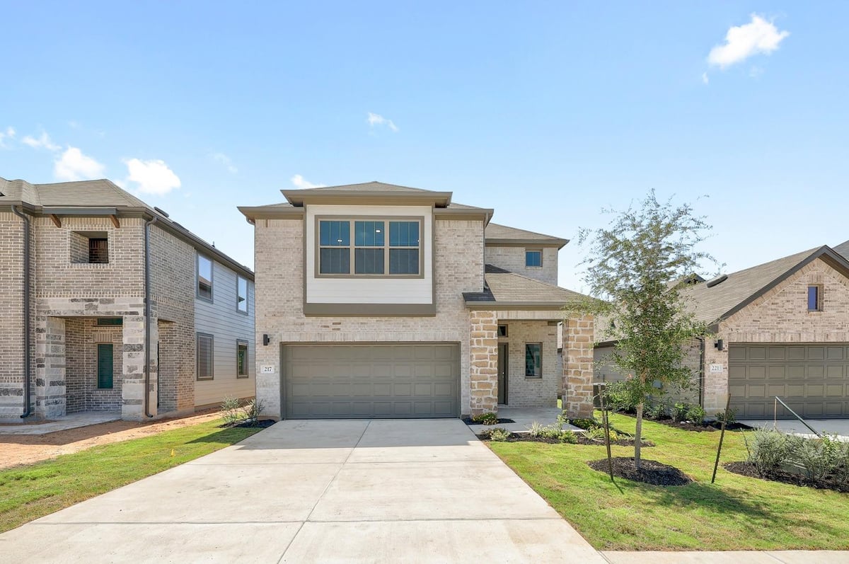 View 217 Hornet ST in Trinity Ranch 217 Hornet ST - property photo 1 - Luxury home in Trinity Ranch, Elgin, TX
