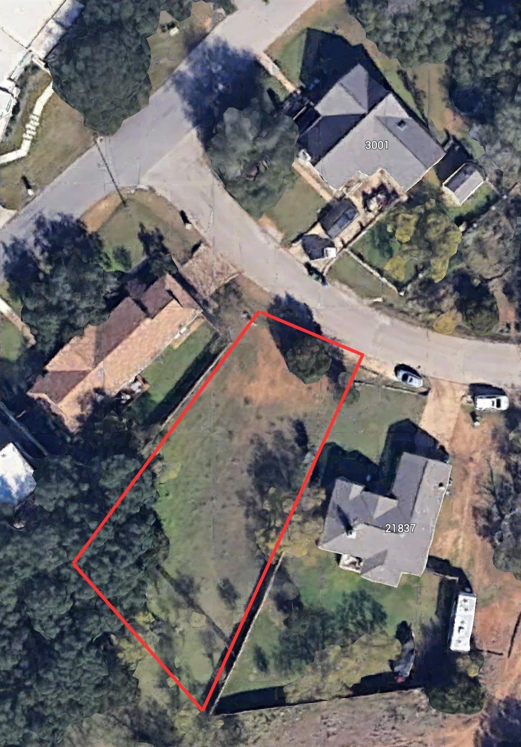 View 21839 Tallahassee Ave in Highland Lake Estates Sec 28 21839 Tallahassee Ave - front exterior - Luxury lot in Highland Lake Estates Sec 28, Lago Vista, TX