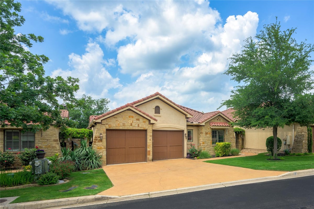 View 22 Borello Dr in Villas At Flintrock Sec 2 Condo 22 Borello Dr - front exterior - Luxury home in Villas At Flintrock Sec 2 Condo, Austin, TX