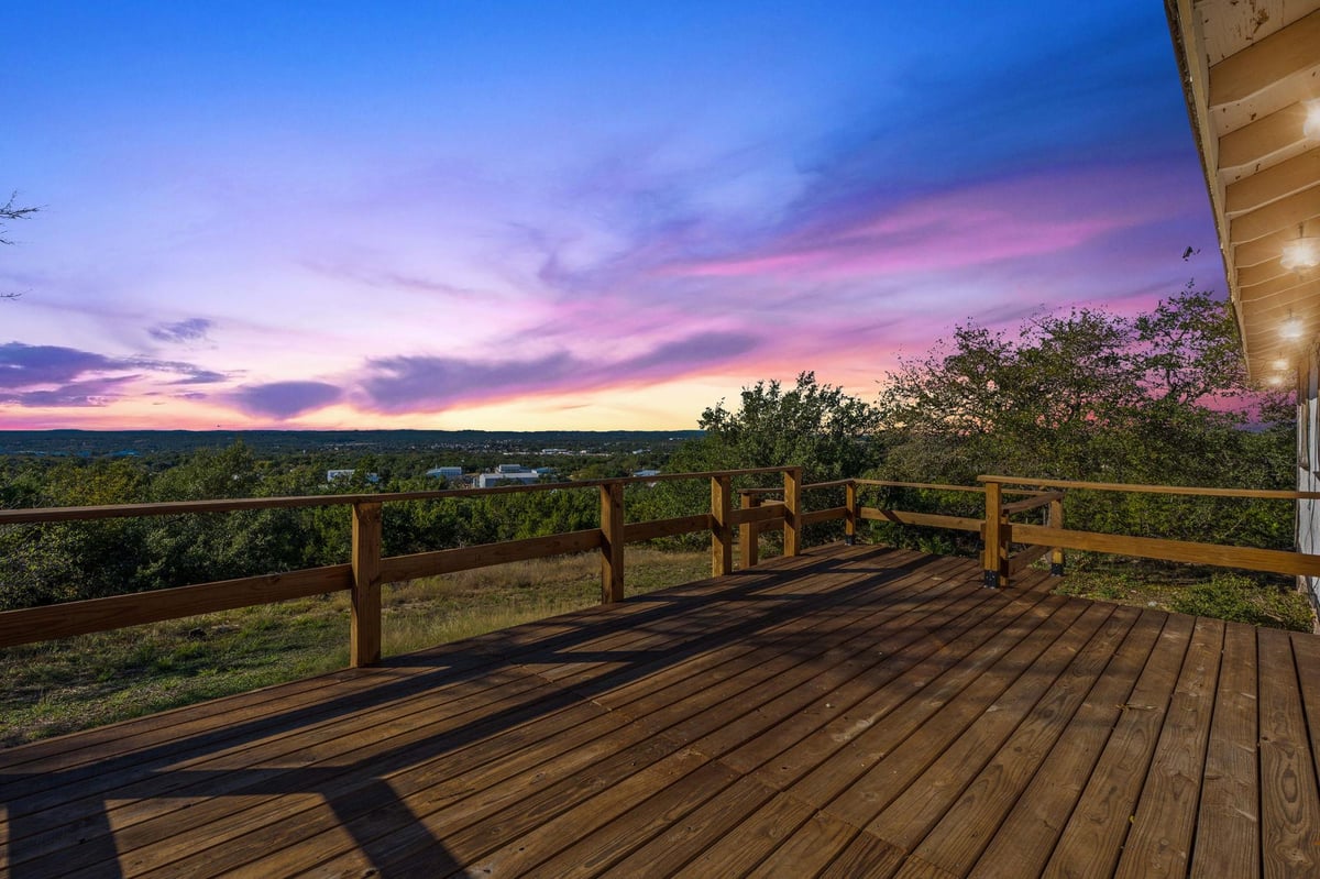 View 220 Harmon Hills Rd in Harmon Hills Sec One 220 Harmon Hills Rd - front exterior - Luxury lot in Harmon Hills Sec One, Dripping Springs, TX