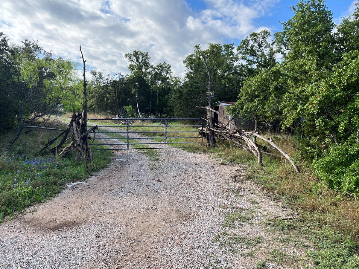 View 220 Rocky RD in Marble Falls 220 Rocky RD, photo 1 of 6, Marble Falls, Marble Falls, TX