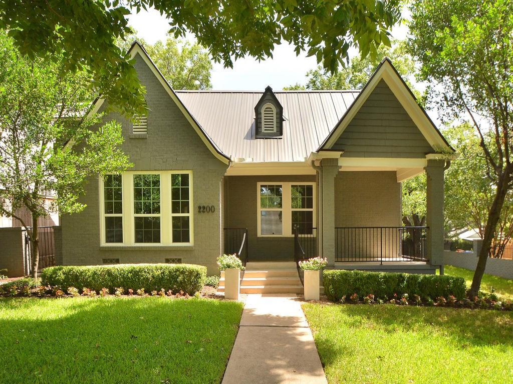 View 2200 Bowman Ave in Tarrytown 2200 Bowman Ave - property photo 1 - Luxury home in Tarrytown, Austin, TX