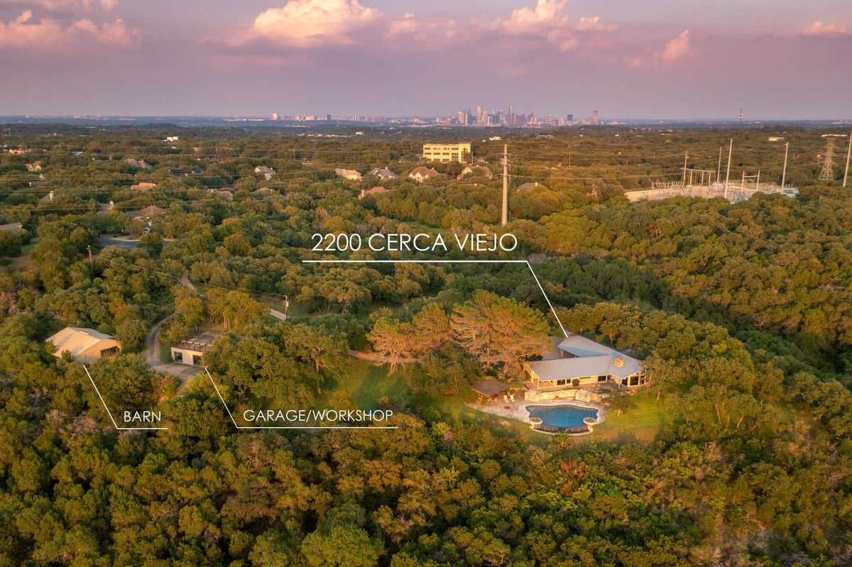 View 2200 Cerca Viejo Way in Parkstone 2200 Cerca Viejo Way - front exterior - Luxury lot in Parkstone, Austin, TX