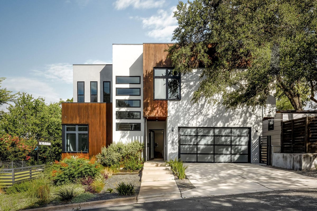 View 2200 De Verne ST in Rabb Inwood Hills 2200 De Verne ST - front exterior - Luxury home in Rabb Inwood Hills, Austin, TX