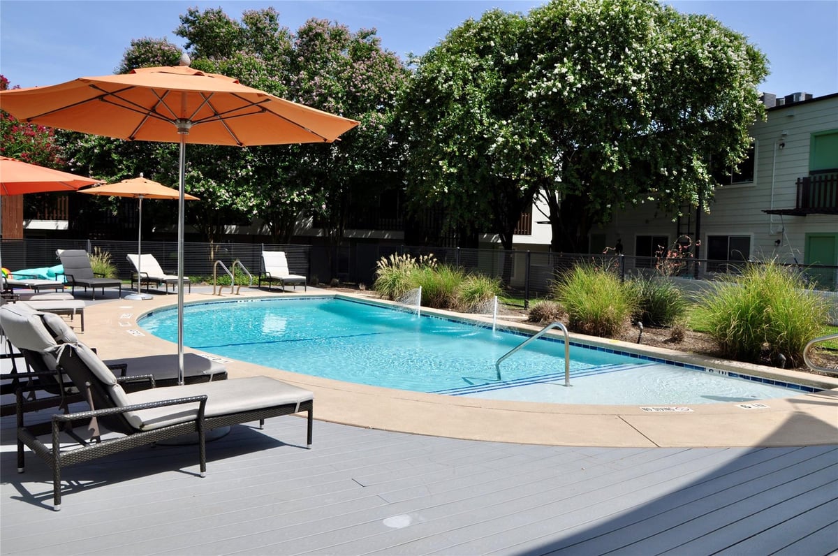 View 2200 Dickson DR Unit #116 in Akoya Condo Amd 2200 Dickson DR Unit #116 - front exterior - Luxury home in Akoya Condo Amd, Austin, TX