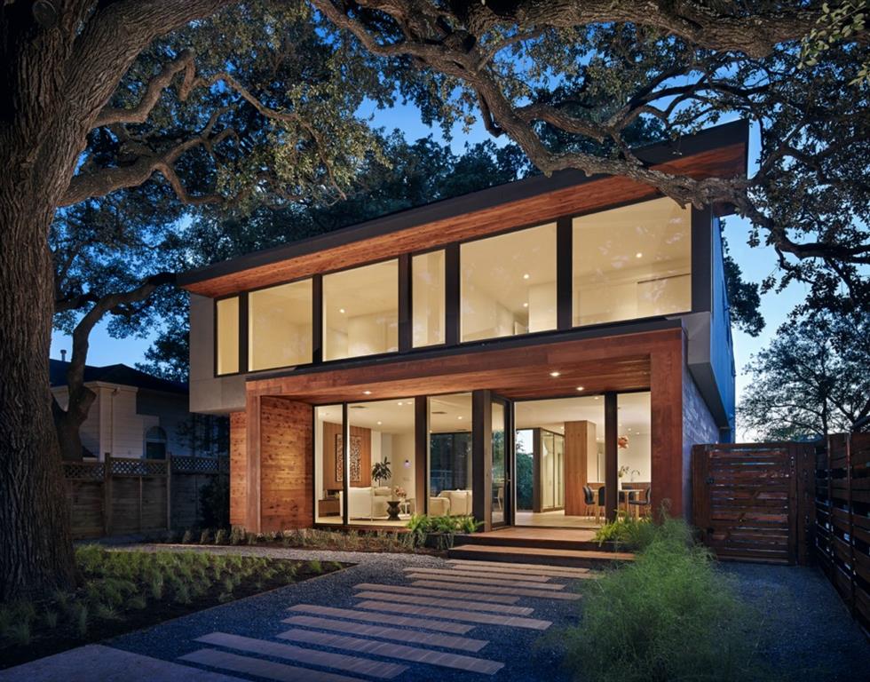 View 2200 Matthews Dr in Tarrytown 2200 Matthews Dr - property photo 1 - Luxury home in Tarrytown, Austin, TX