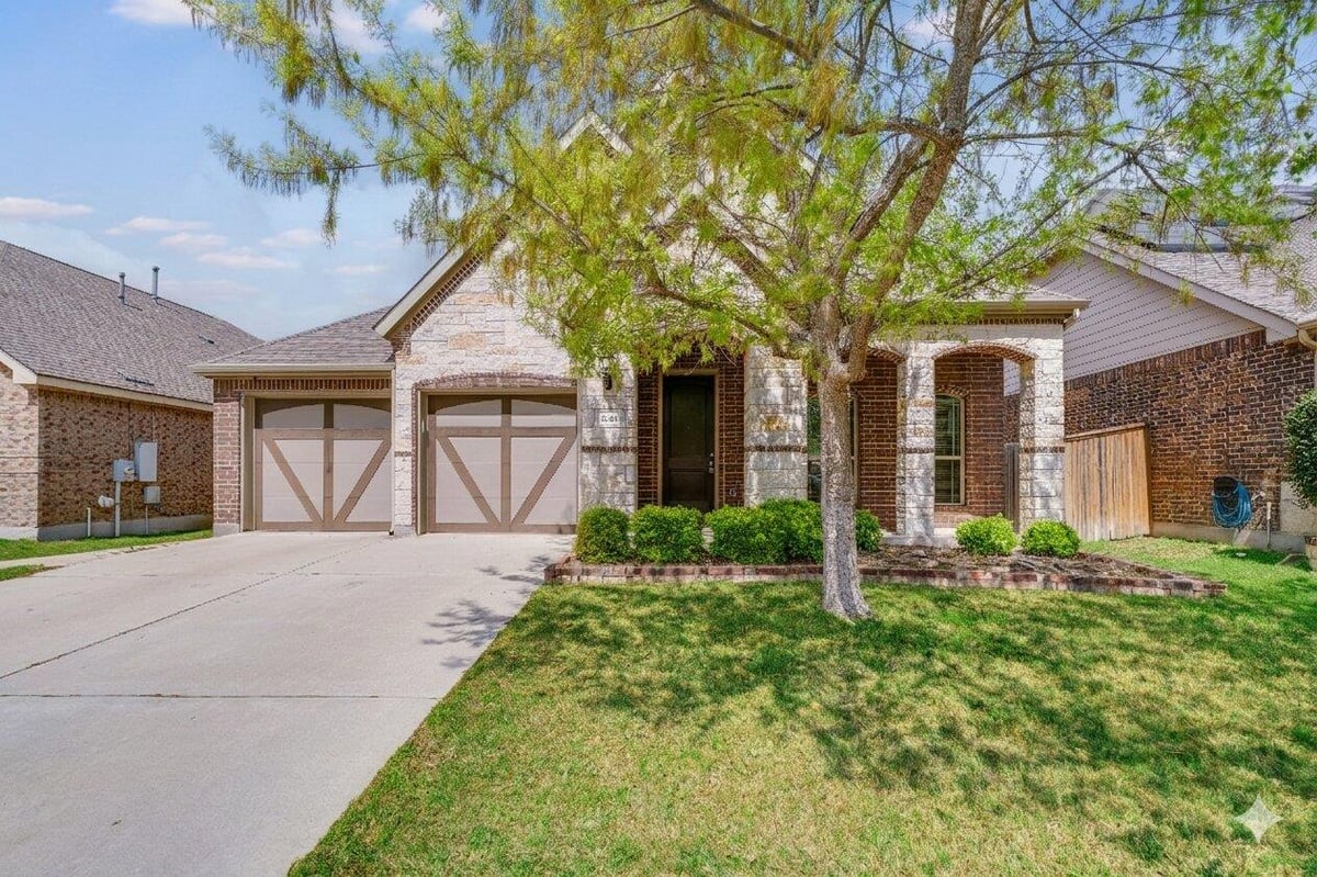 View 22005 Rhiannon Ln in Avalon Ph 10 22005 Rhiannon Ln - front exterior - Luxury home in Avalon Ph 10, Pflugerville, TX