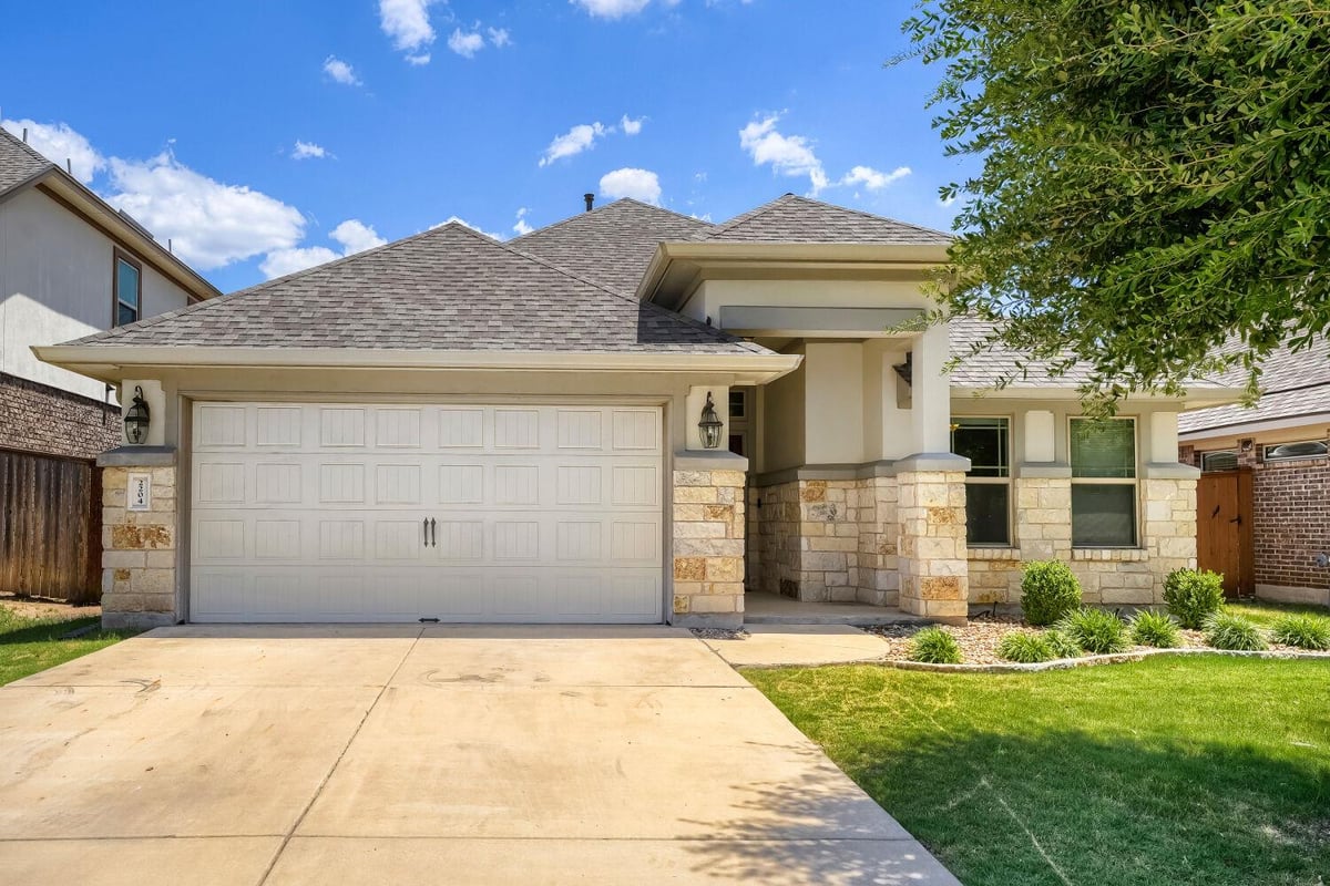 View 2204 Bonavista WAY in Palmera Ridge 2204 Bonavista WAY - front exterior - Luxury home in Palmera Ridge, Leander, TX