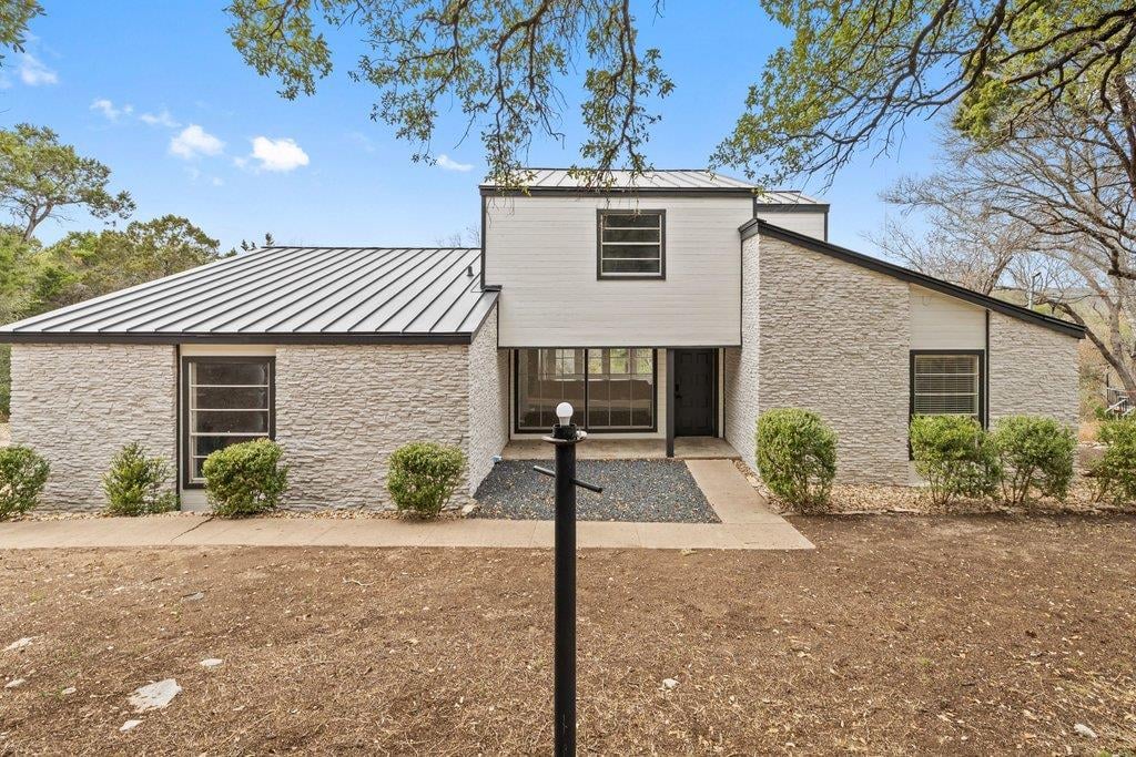 2204 Toro Canyon RD - property photo 1 - Luxury home in Westlake Highlands Sec 03, Austin, TX
