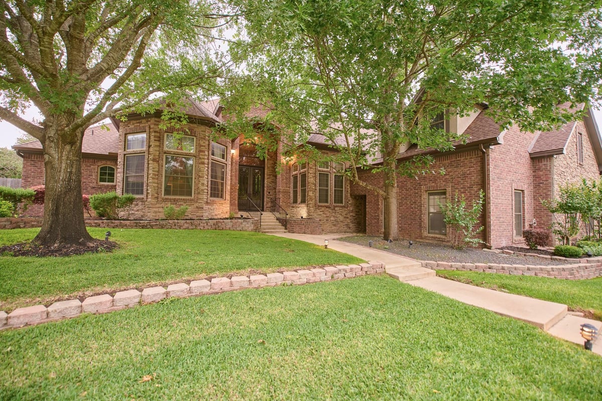 View 2205 Sunrise DR in River Place 2205 Sunrise DR - front exterior - Luxury home in River Place, Belton, TX