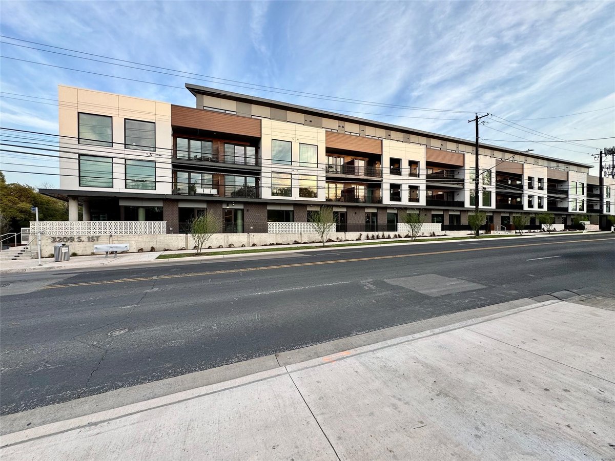 View 2209 S 1st ST Unit #103 in One Oak Condos 2209 S 1st ST Unit #103 - property photo 1 - Luxury home in One Oak Condos, Austin, TX