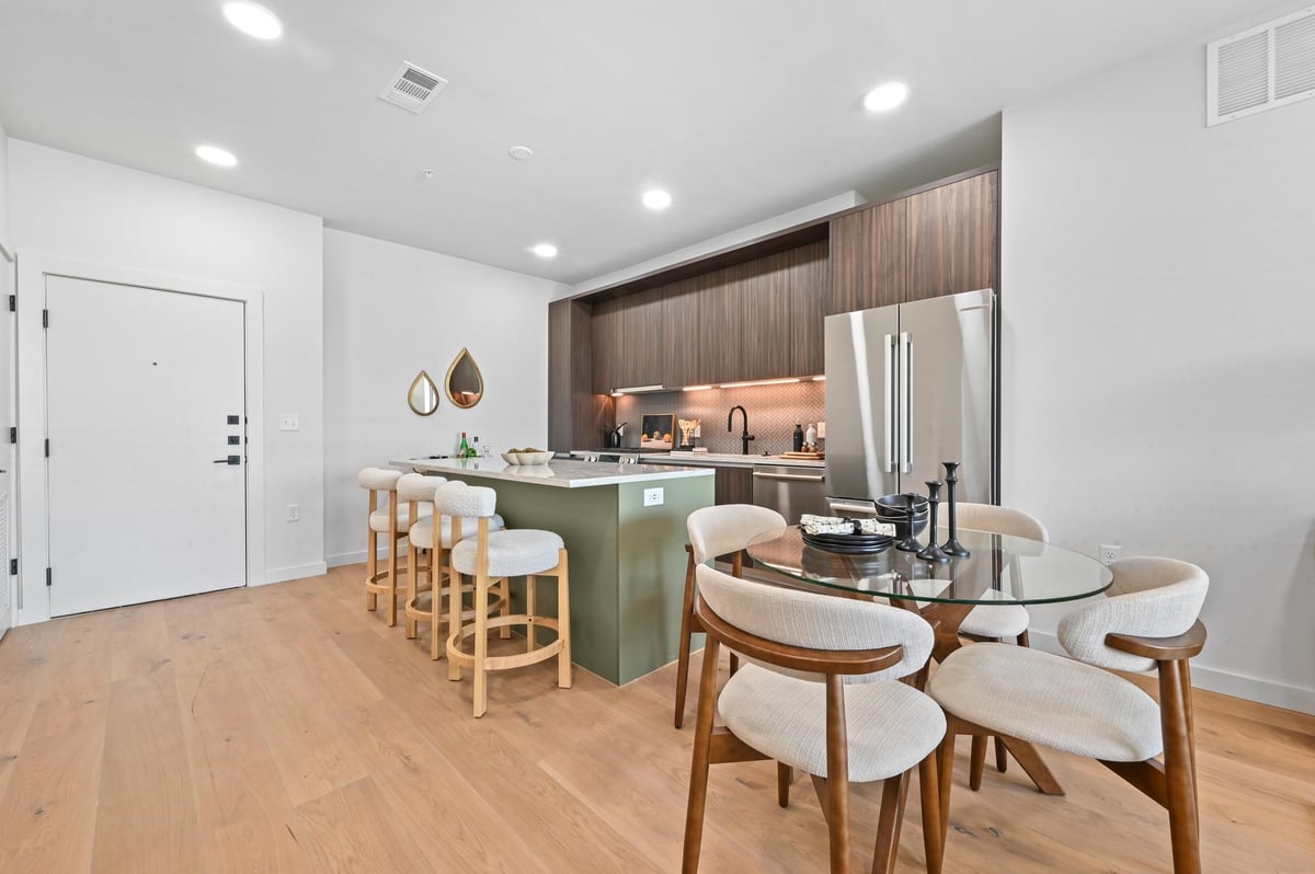 Living area at 2209 S 1st St Unit #209 - 2 bed 2 bath home