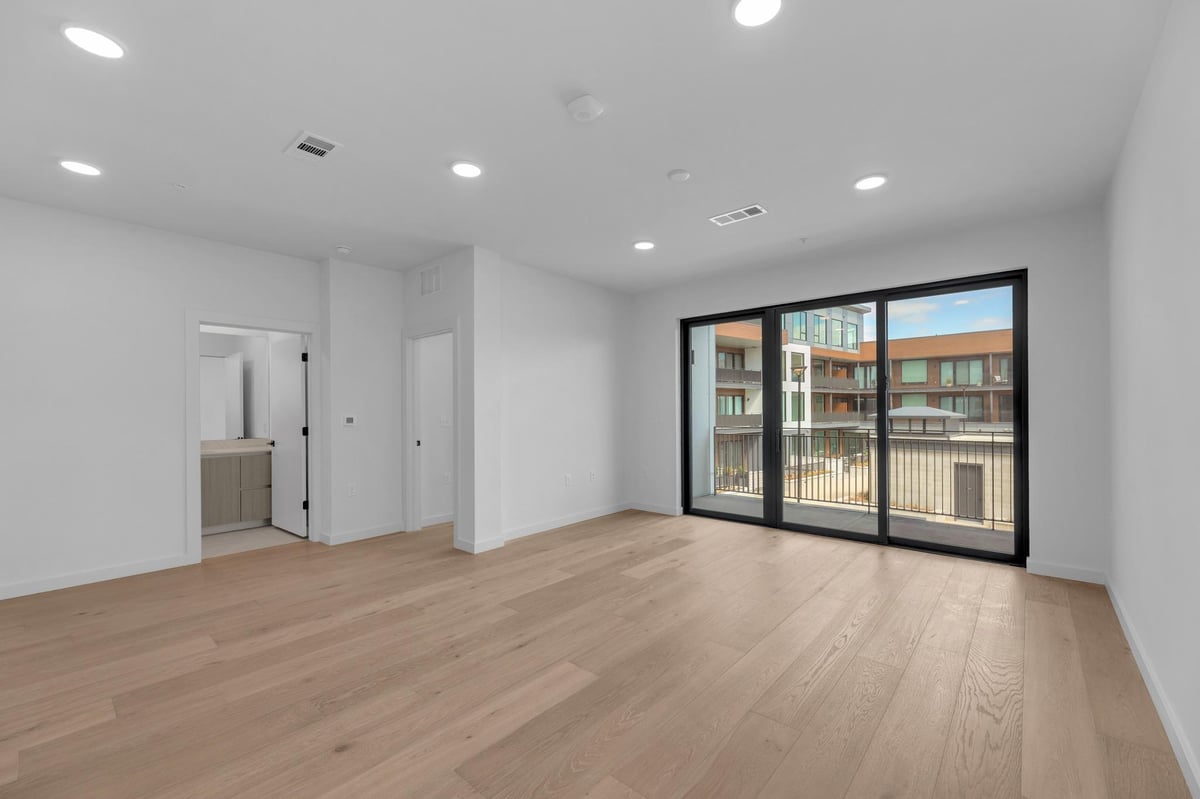 2209 S 1st St Unit #231 - front exterior - Luxury home in Bouldin, Austin, TX