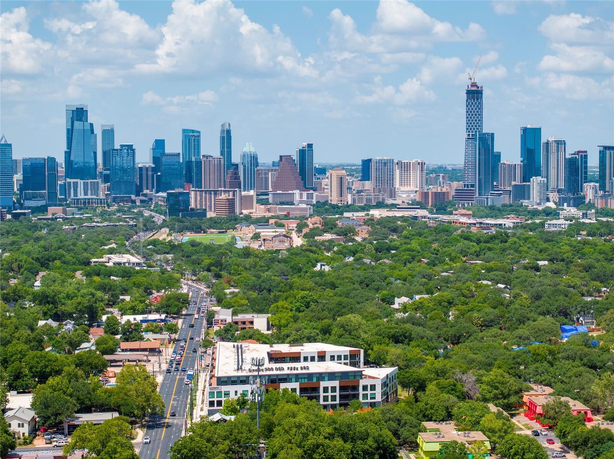 View 2209 S 1st ST Unit #305 in One Oak Condos 2209 S 1st ST Unit #305 - property photo 1 - Luxury home in One Oak Condos, Austin, TX