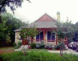View 2209 Wilson St in TRAVIS PLACE 2209 Wilson St - property photo 1 - Luxury home in TRAVIS PLACE, Austin, TX