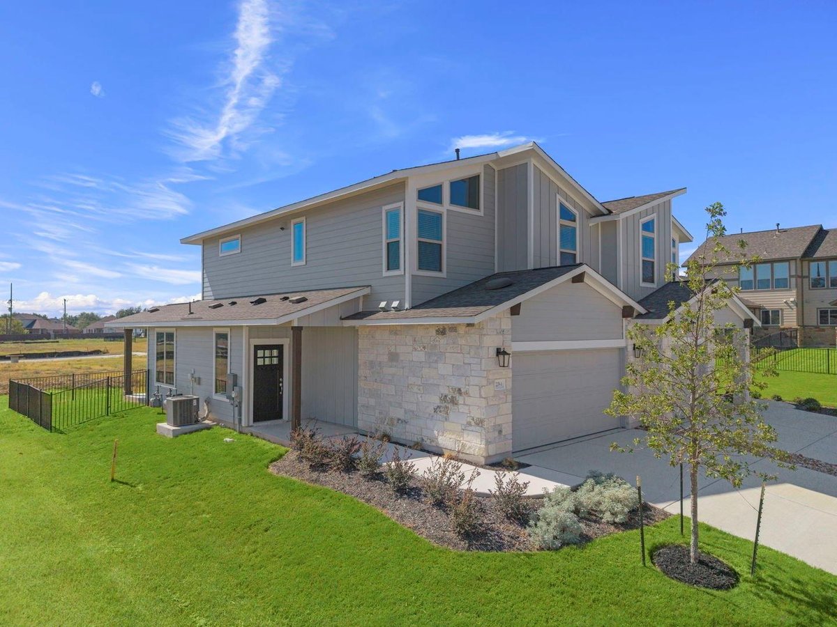 2209A Cornfield Dr - front exterior - Luxury home in Villas at Rowe, Pflugerville, TX