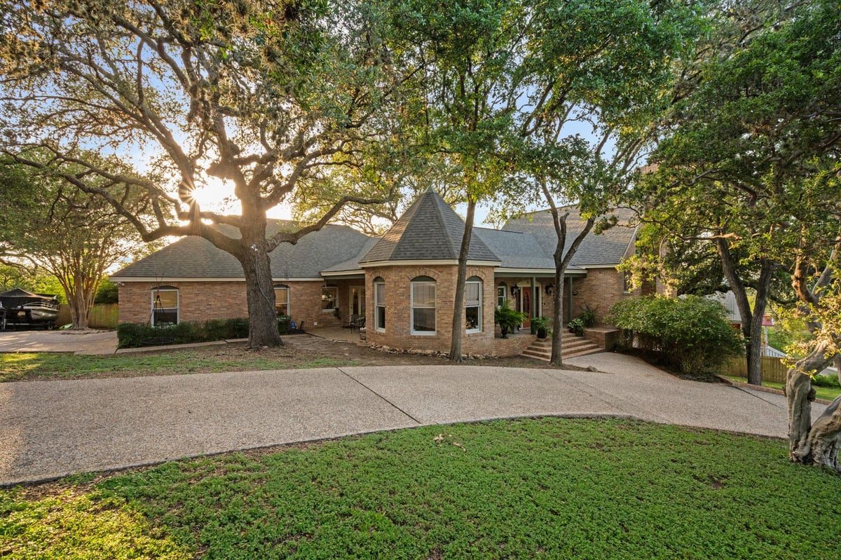 View 221 Camaro WAY in Hughson Heights Sec 3 221 Camaro WAY - front exterior - Luxury home in Hughson Heights Sec 3, San Marcos, TX