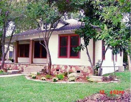 View 2210 KINNEY Rd in DELCREST ADDN 2210 KINNEY Rd - property photo 1 - Luxury home in DELCREST ADDN, Austin, TX