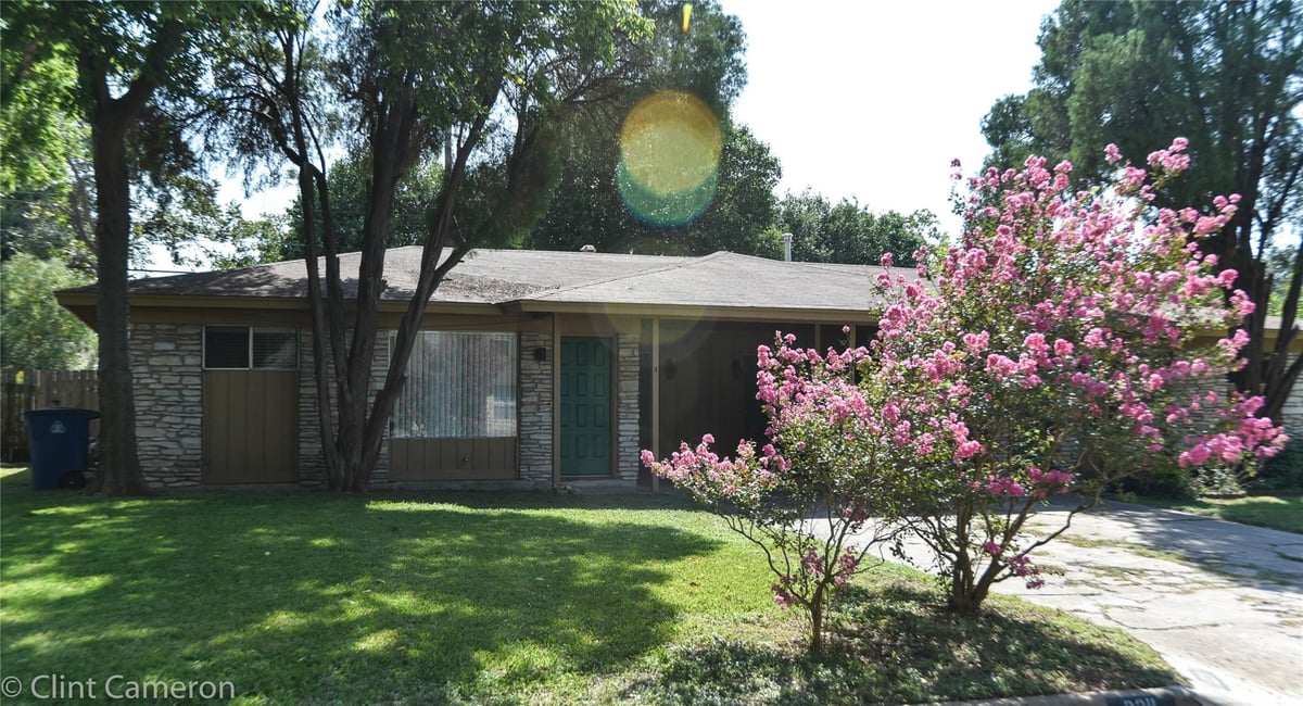 View 2211 Lanier DR Unit #A in Lanier Terrace Sec 04 2211 Lanier DR Unit #A - property photo 1 - Luxury home in Lanier Terrace Sec 04, Austin, TX
