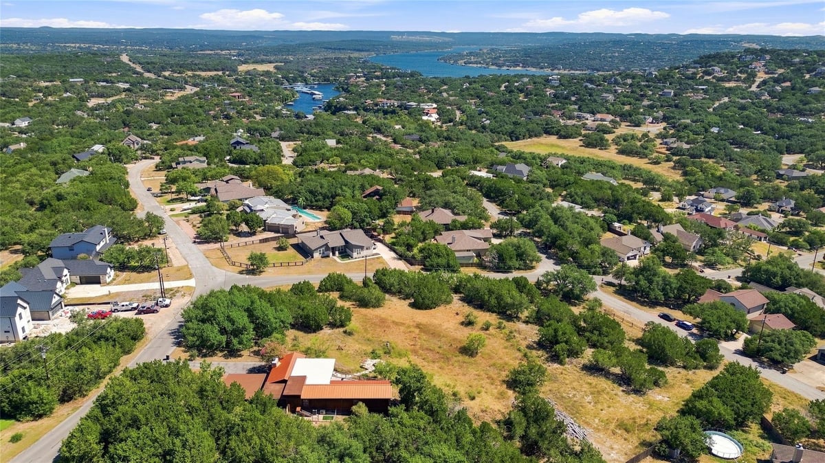 View 22121 Oban DR in Briarcliff Inc Sec 10 22121 Oban DR - property photo 1 - Luxury lot in Briarcliff Inc Sec 10, Spicewood, TX