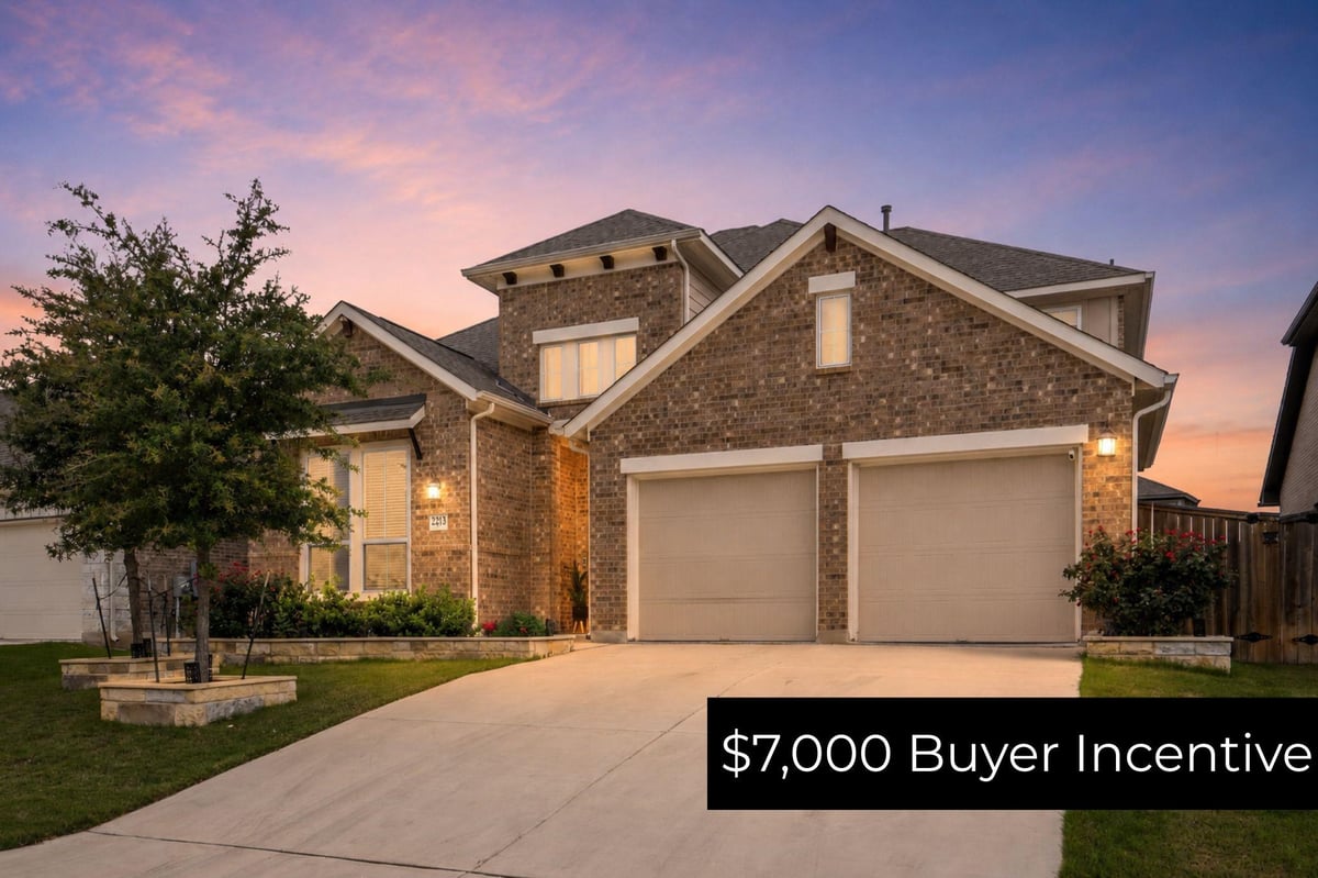 View 2213 Santa Isabella DR in Palmera Ridge 2213 Santa Isabella DR - front exterior - Luxury home in Palmera Ridge, Leander, TX