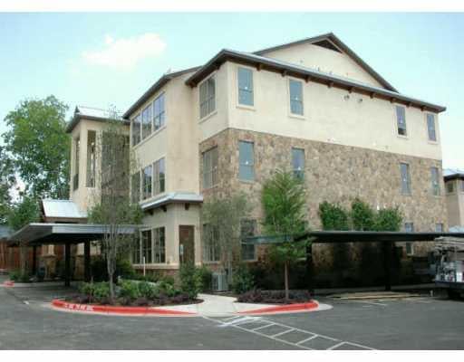 View 2216 THORNTON Rd Unit #413 in CARRIAGE PARK 2216 THORNTON Rd Unit #413 - property photo 1 - Luxury home in CARRIAGE PARK, Austin, TX
