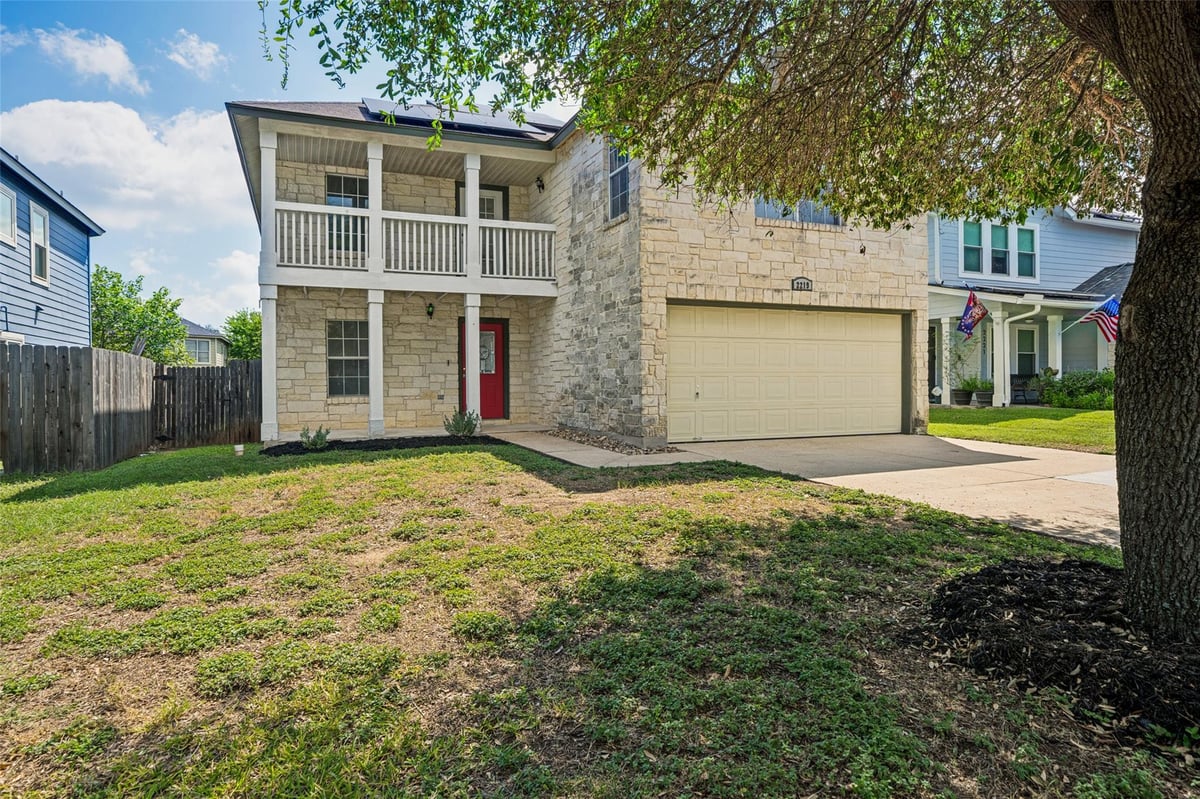 2219 Georgian DR - front exterior - Luxury home in Georgian Place Ph 01, Georgetown, TX
