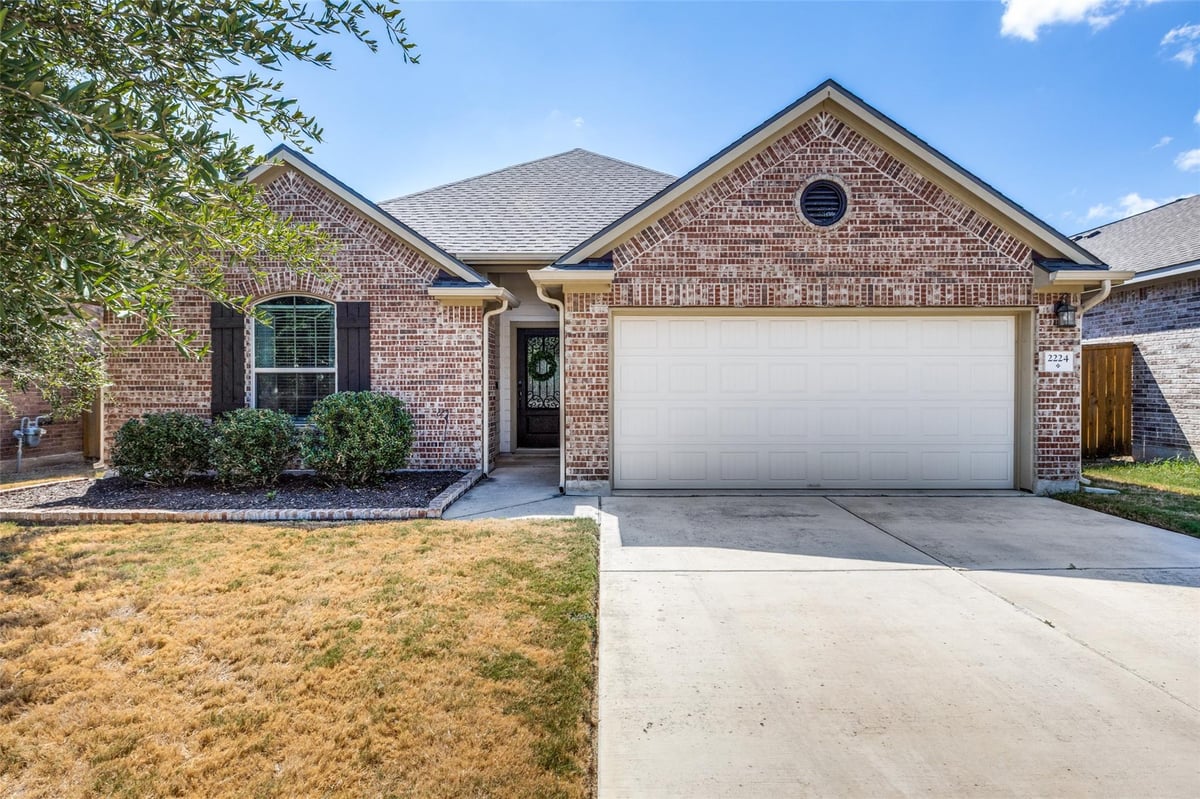 View 2224 Bonavista WAY in Palmera Ridge Sec 4 2224 Bonavista WAY - property photo 1 - Luxury home in Palmera Ridge Sec 4, Leander, TX
