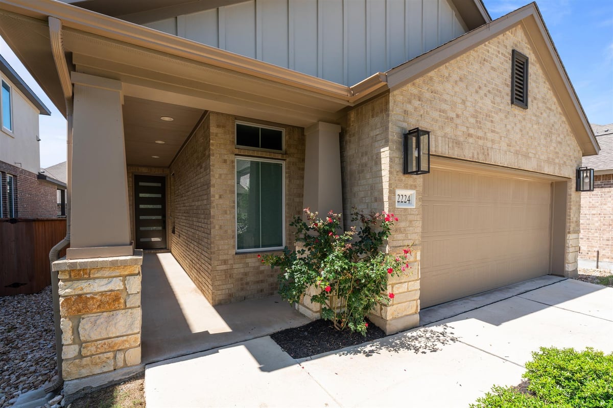 View 2224 Nightjar Song DR in Bar W Ranch West Ph 4 2224 Nightjar Song DR - front exterior - Luxury home in Bar W Ranch West Ph 4, Leander, TX