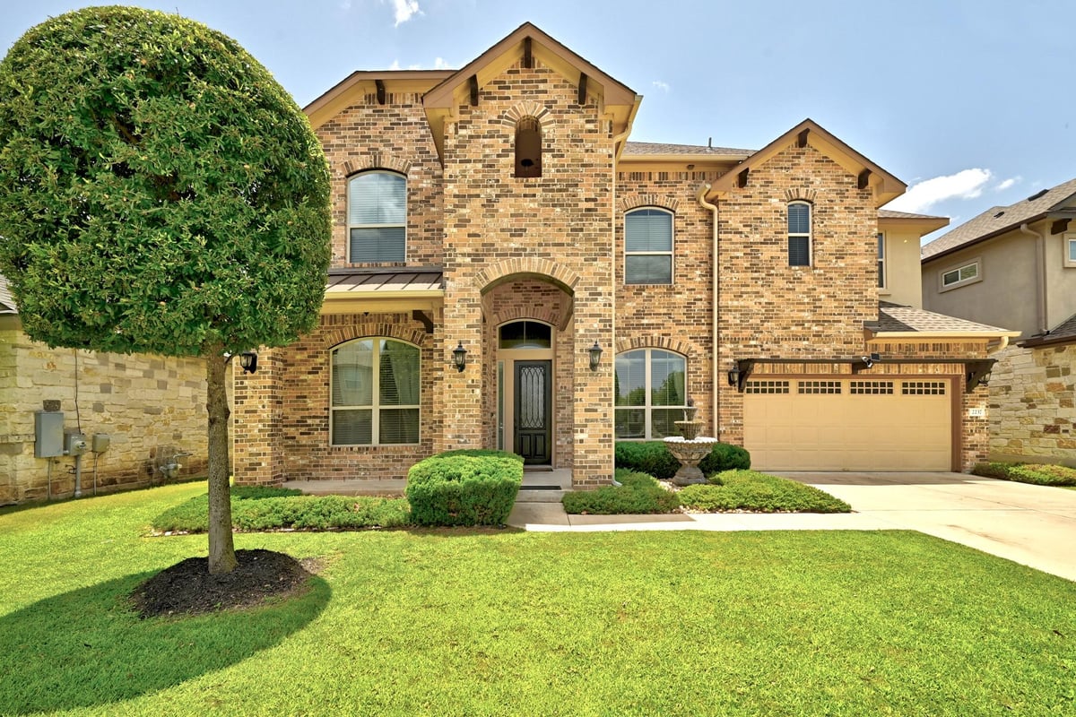 View 2237 Cactus Valley DR in Hazelwood Sub Ph 3 2237 Cactus Valley DR - front exterior - Luxury home in Hazelwood Sub Ph 3, Leander, TX